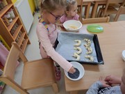 Pečeme ve školce - od zrníčka po rohlík